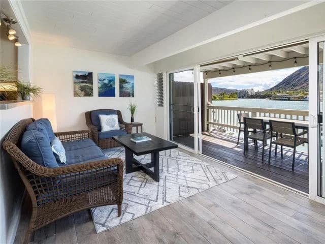 Hawaii Kai home sold by Tracy Yamato