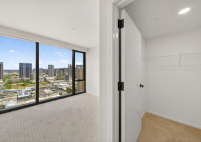 33 Ward Ave Honolulu HI 96814